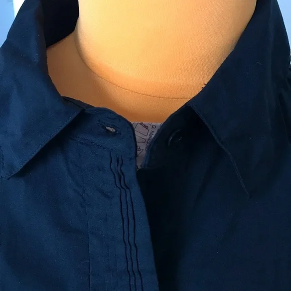 Old Navy perfect fit blouse with French cuffs szM - Picture 3 of 5